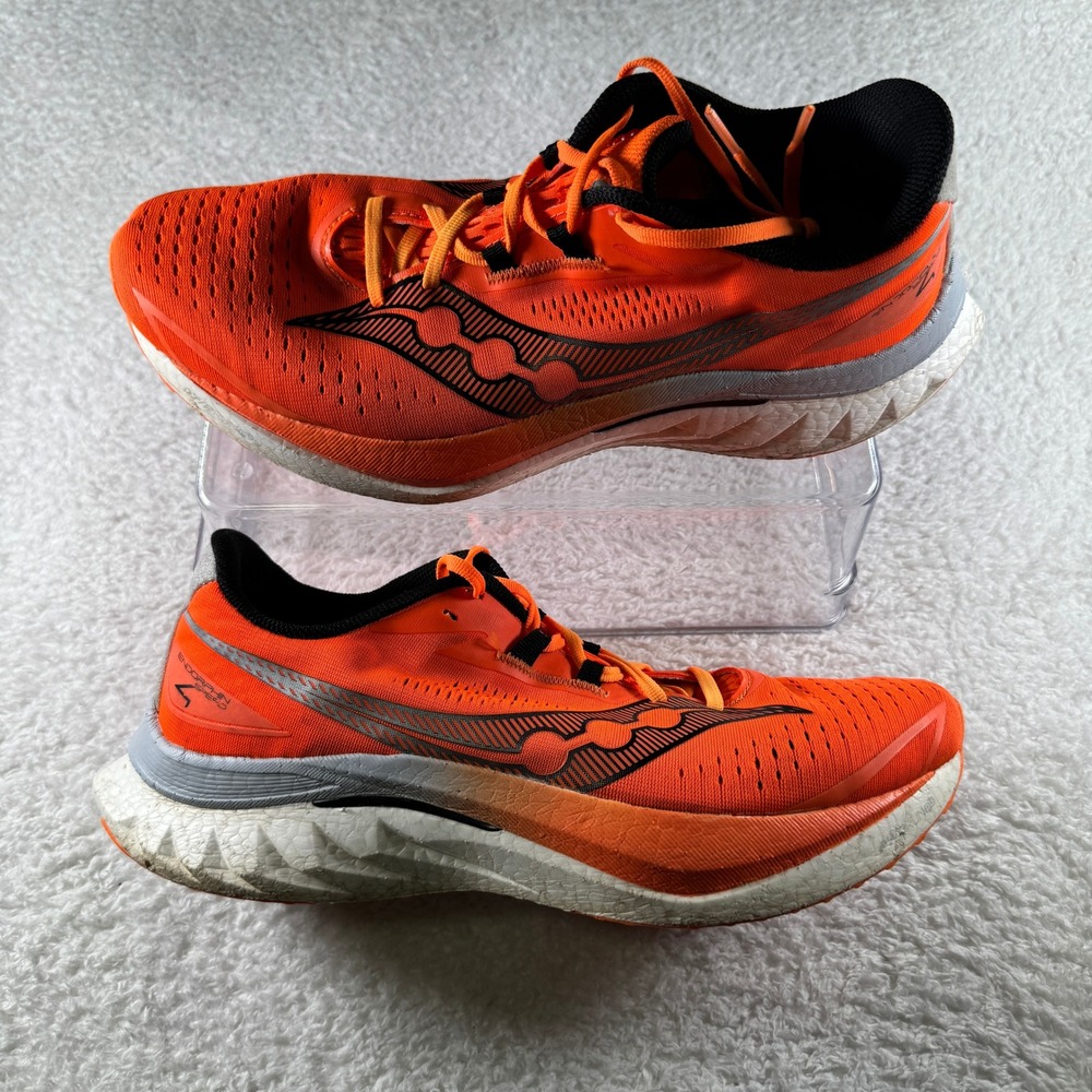 Saucony Triumph Men's 11.5 Running Shoes Orange White Athletic Sneakers Shoes